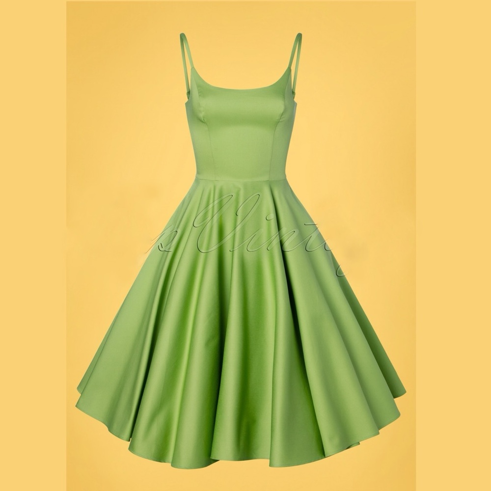 Tailor & Twirl: 50s Peggy Swing Dress in Peridot Green NWT